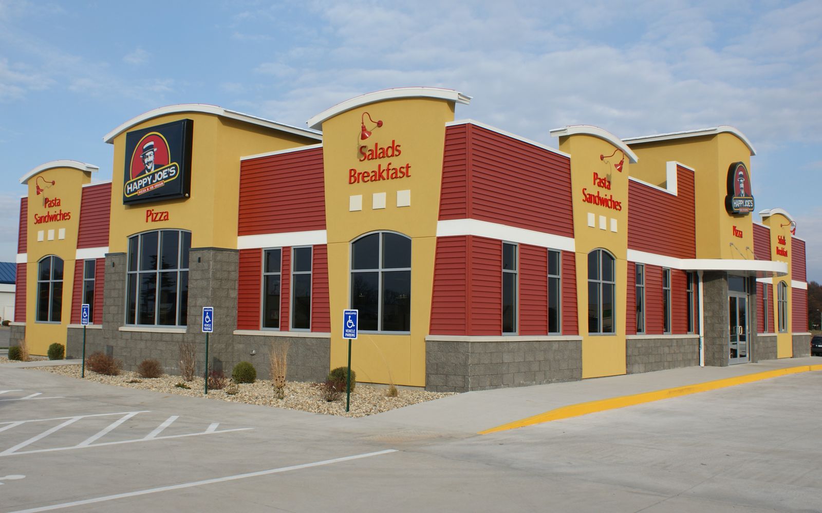 Happy Joe's répand sa magie dans le Midwest grâce à une croissance ciblée de ses franchises Happy Joe's répand sa magie dans le Midwest grâce à une croissance ciblée de la franchise