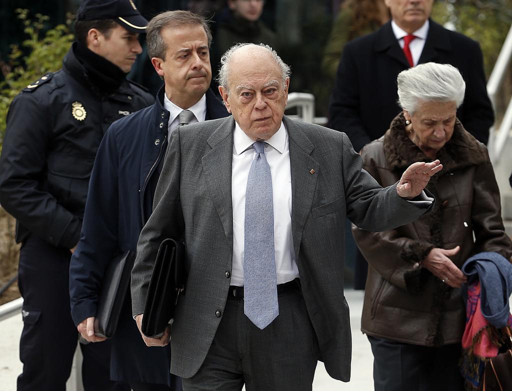 Jordi Pujol et Marta Ferrusola, au public en 2016.