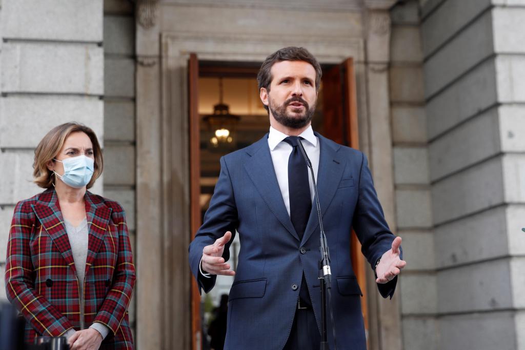 Pablo Casado et Cuca Gamarra, au Congrès.
