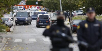 Un ertzaina, parmi les trois arrêtés pour trafic de cocaïne diluée dans des tonnes de charbon en provenance du Portugal