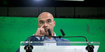 Vox sauve des meubles et continue d&rsquo;être la clé de la Communauté de Madrid