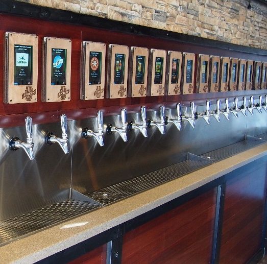 Smokin 'Oak Pizza et Taproom au feu de bois arrivent au Nebraska