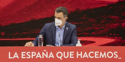 Pedro Snchez assume l&rsquo;échec à Madrid mais ne touche pas au cours du gouvernement