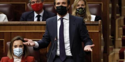Casado rectifie son ton avec le gouvernement sur la crise avec le Maroc après son affrontement avec Sanchez