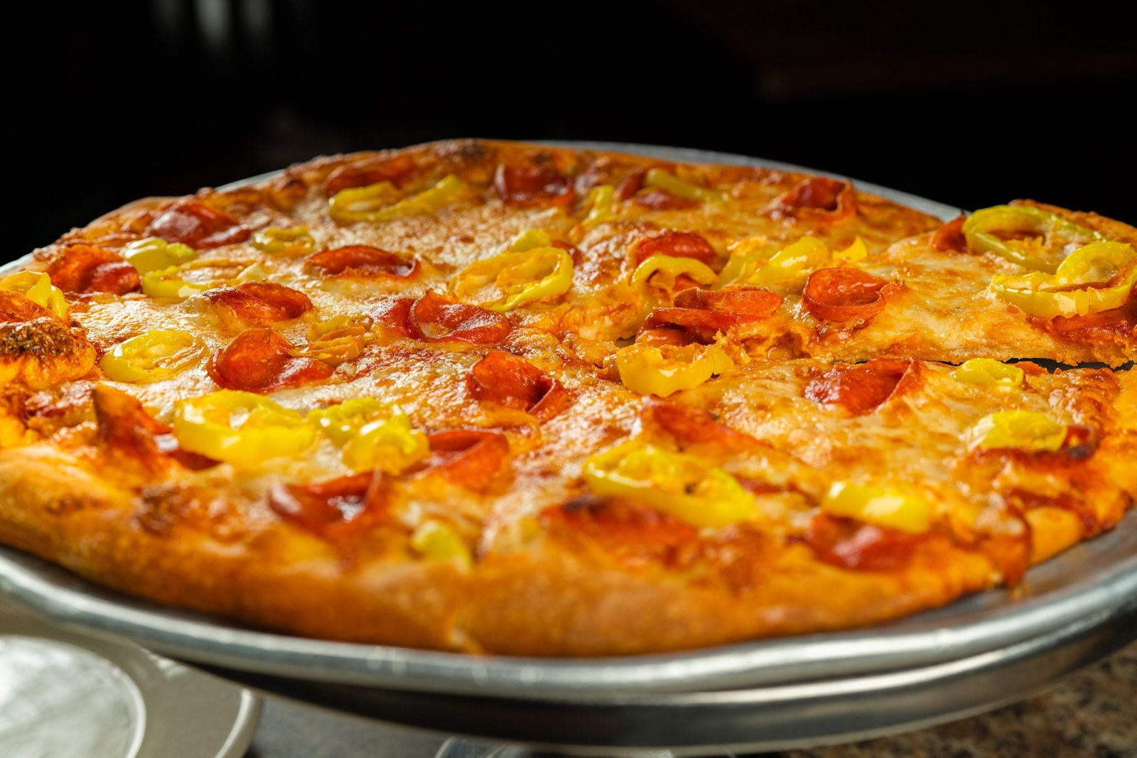 da Vinci's - Le joyau de la gastronomie italienne de Williamstown, en Virginie-Occidentale, remporte le vote du peuple pour le prix annuel le plus convoité de la vallée du Mid-Ohio: Meilleur restaurant dans l'ensemble