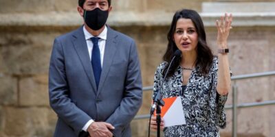 Le gouvernement andalou fixe une date pour les élections régionales afin d&rsquo;exclure l&rsquo;avance électorale: 27 novembre 2022
