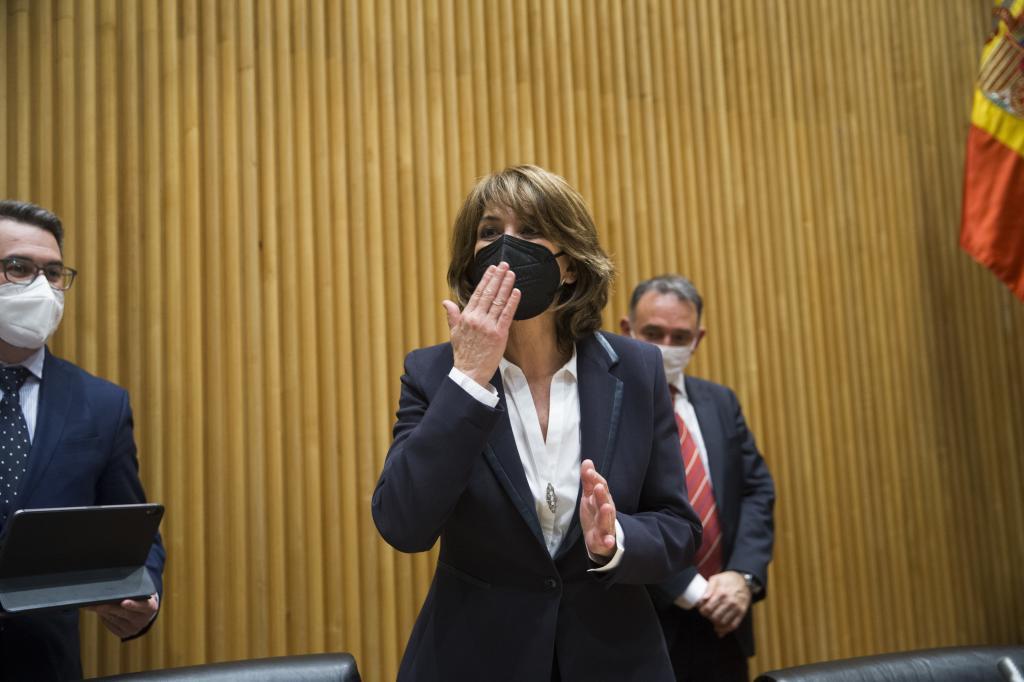 le procureur général, Dolores Delgado, à la Commission