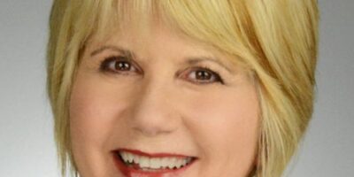 Karen Viera nommée finaliste pour la direction des ressources humaines de l&rsquo;année aux American Business Awards