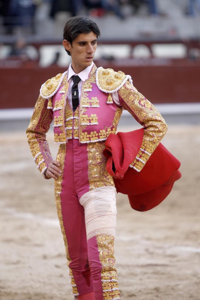 Le torero Victor Barrio sur la Plaza de Las Ventas