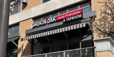 Smokin &lsquo;Oak Pizza et Taproom au feu de bois arrivent au Nebraska