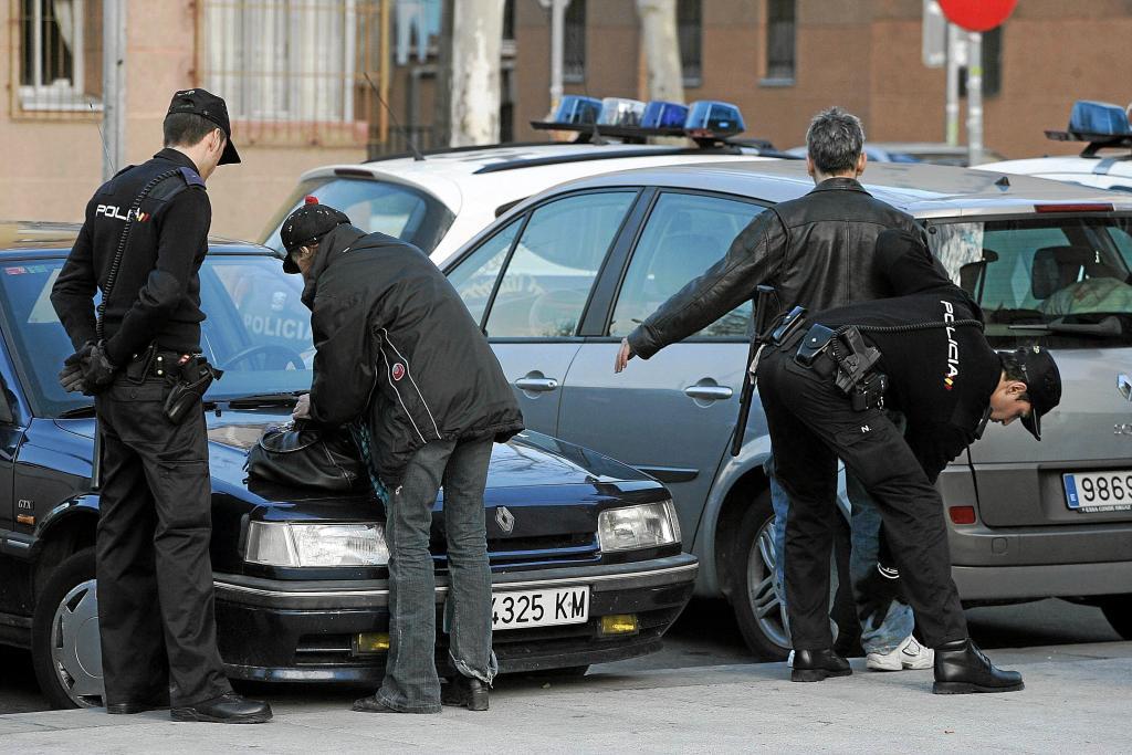 Plusieurs policiers