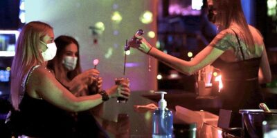 La santé donne maintenant un bar ouvert à la CCAA pour ouvrir la vie nocturne jusqu&rsquo;au moment où ils le souhaitent