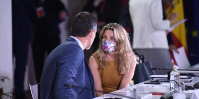 Yolanda Daz fait partie de la table de dialogue entre l&rsquo;Etat et la Generalitat