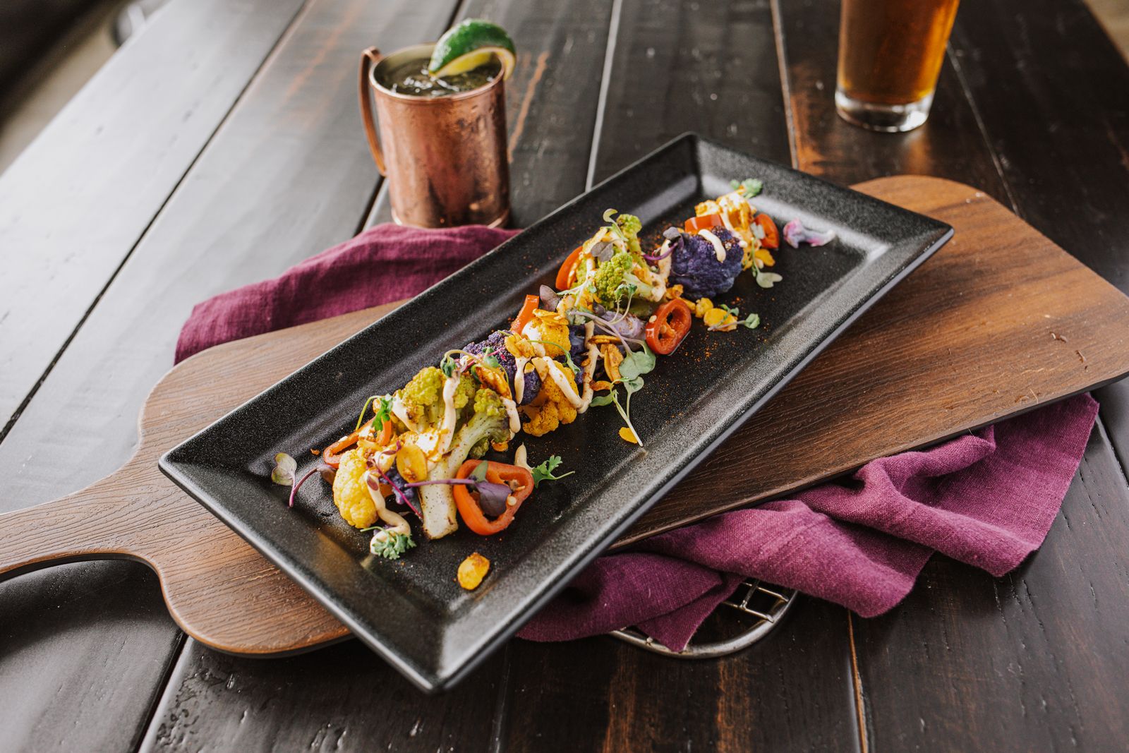 Chou-fleur Tika rôti au fond du roc Rock Bottom lance de nouveaux éléments de menu partageables