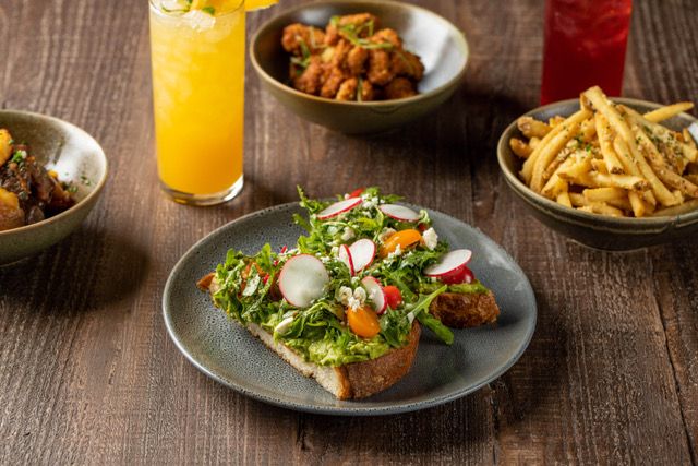 7 Leaves Café et Crema Bakery s'associent pour présenter ARTISAN