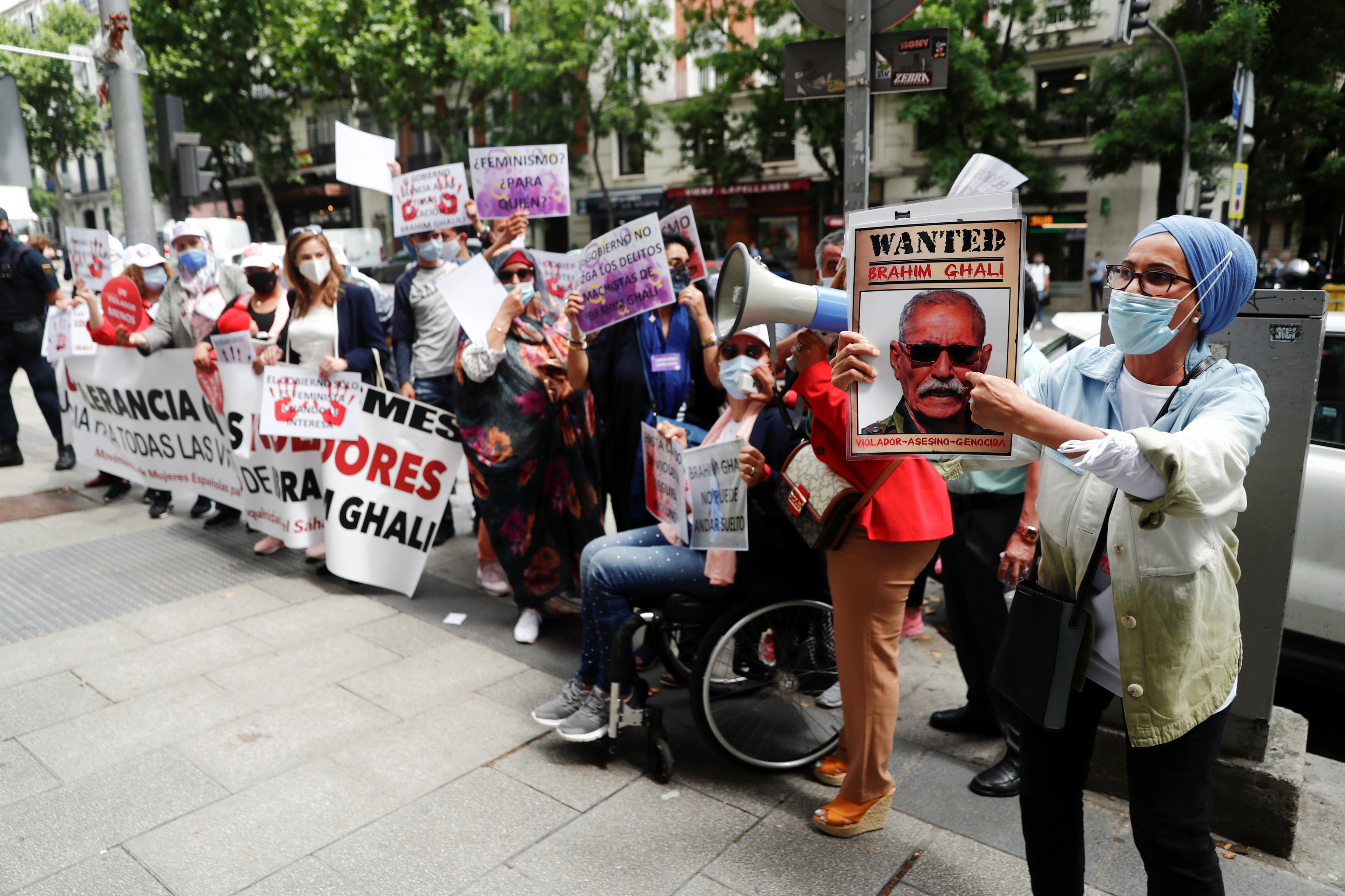 Manifestation contre Ghali devant la Cour nationale ce mardi.