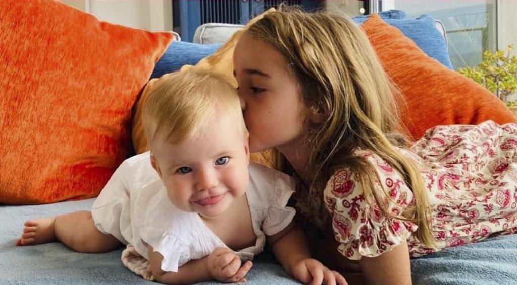 Anna et Olivia, la ni