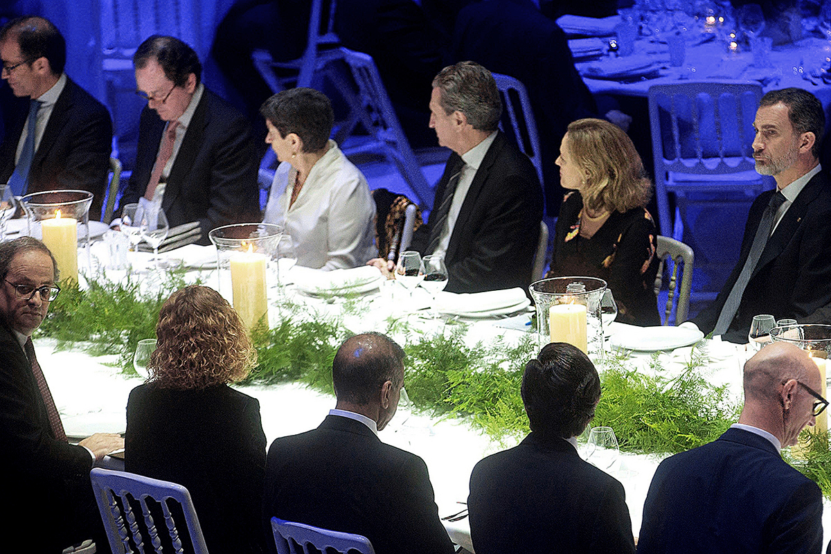 Felipe VI, avec Quim Torra au dîner du Mobile World Congress 2019.