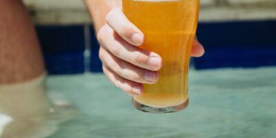 Plongez dans l&rsquo;été avec la nouvelle Pool Hop Pilsner de Gordon Biersch