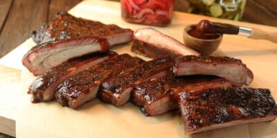 Soyez le maître ultime du grill cet été avec les boîtes de viande préparées Barbecue At Home