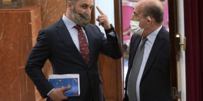 Abascal signe une déclaration sur l&rsquo;avenir de l&rsquo;Europe avec Orban, Marine Le Pen, Lech Kaczyski, Georgia Meloni et Salvini