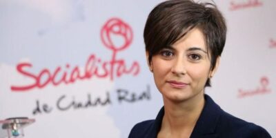 Isabel Rodrguez, maire de Puertollano et rivale de Pedro Snchez, pour lui donner la parole