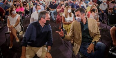 Pedro Snchez se réconcilie avec le PSOE andalou après avoir pris le contrôle de Juan Espadas