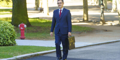 Le Gouvernement et le PP se réunissent en septembre pour reprendre la négociation CGPJ