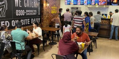 Dickey&rsquo;s Barbecue Pit s&rsquo;étend au Pakistan