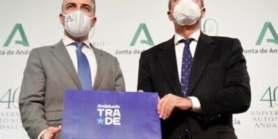 La Junte fait un premier pas dans la réorganisation de l&rsquo;« administration parallèle » du PSOE avec la fusion de quatre entités