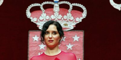 C&rsquo;est ainsi que le gouvernement d&rsquo;Isabel Daz Ayuso a changé en deux ans : seul, sans la tutelle de Gênes et avec un large soutien citoyen.