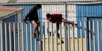 La justice maintient suspendu les rapatriements de mineurs marocains de Ceuta en dehors de la législation espagnole
