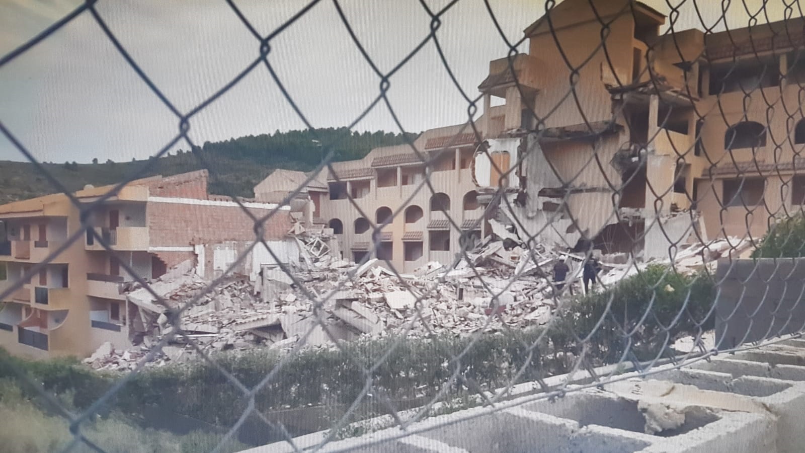 Une partie du bâtiment qui s'est effondrée.