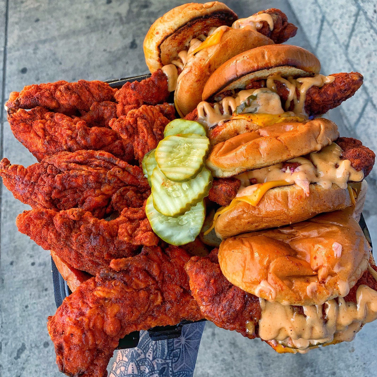 Dave's Hot Chicken poursuit son expansion à Los Angeles Dave's Hot Chicken poursuit son expansion à Los Angeles