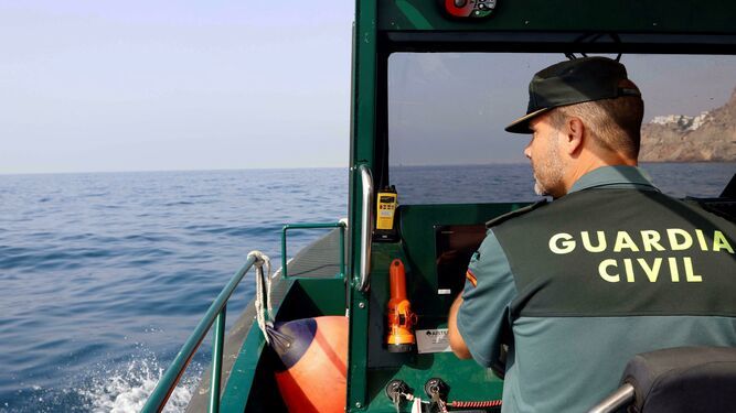 Bateau de patrouille de la Garde civile à Almer