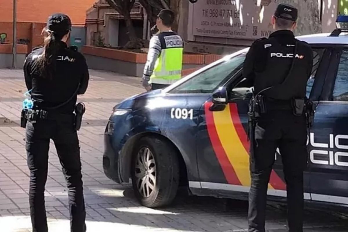 Agents de police