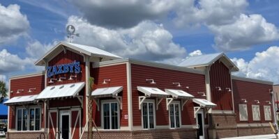 Zaxby&rsquo;s s&rsquo;étend en Floride avec une nouvelle expérience de restaurant à Lutz