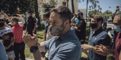 Santiago Abascal abritant à Mondragn les victimes du membre de l&rsquo;ETA Henri Parot, condamné pour 40 meurtres