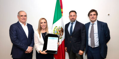 Santiago Abascal se rend au Mexique pour apporter son soutien contre le groupe Puebla de Zapatero, Lula et Evo Morales
