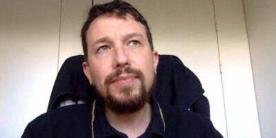 Pablo Iglesias réapparaît pour demander aux partis de gauche du PSOE de s&rsquo;unir pour empêcher un gouvernement Vox-PP
