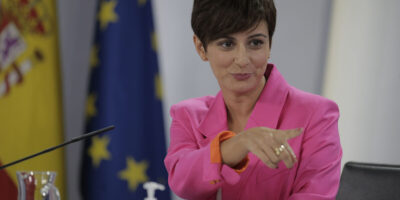 Le gouvernement écarte la modification de la loi CGPJ demandée par Casado et la qualifie d' »excuse »