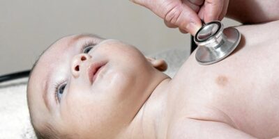 Une femme réclame trois millions d&rsquo;euros après avoir été échangée contre une autre fille à la naissance en raison d&rsquo;une « erreur humaine »