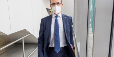 Ils demandent que l&rsquo;ancien ministre Gonzlez Laya se déclare mis en examen pour l&rsquo;entrée en Espagne du leader du Front Polisario