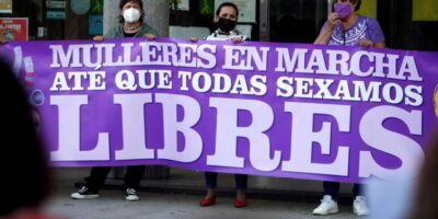 Concentration massive à La Corua pour le meurtre de Mnica Marcos : « s&rsquo;ils en touchent une, ils nous touchent tous »