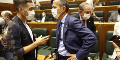 Le PNV, prêt à « limer les bords » avec EH Bildu pour un enseignement complet en basque et sans concertation