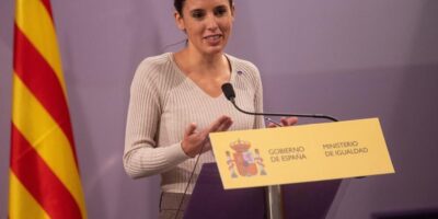 La Commission européenne enquête pour savoir si Irene Montero a violé une directive en qualifiant l&rsquo;ex-mari de Juana Rivas d' »agresseur »