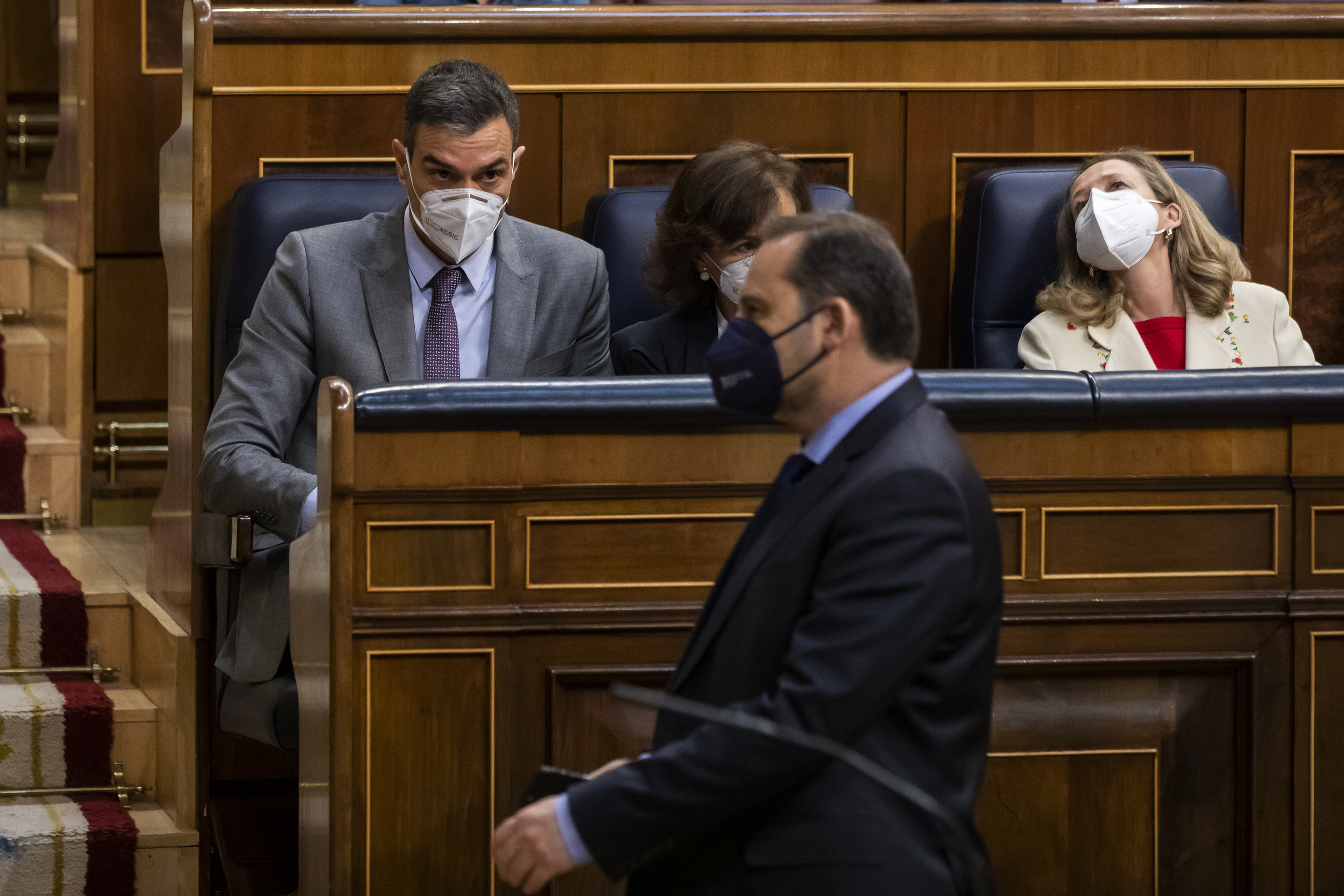 José Luis Ábalos au Congrès des députés, sous les yeux de Pedro Sánchez.