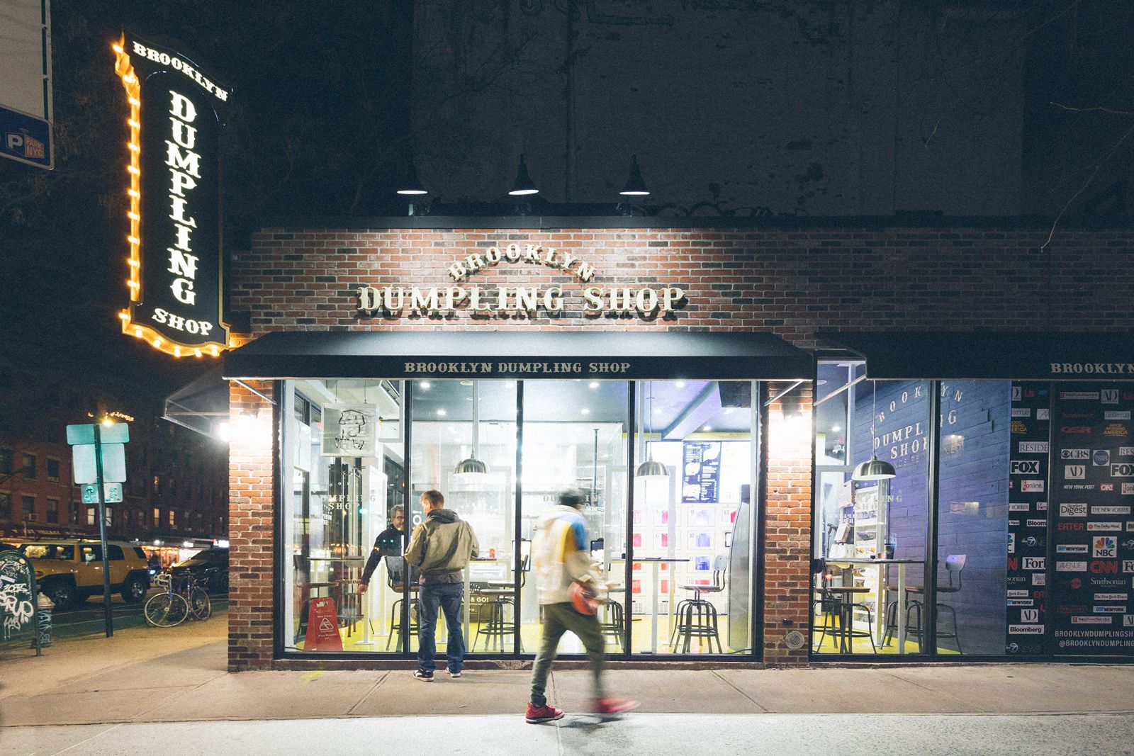Brooklyn Dumpling Shop signe son premier accord de franchise dans le Sunshine State Brooklyn Dumpling Shop signe son premier accord de franchise dans le Sunshine State