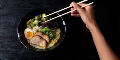JINYA Ramen Bar conclut un accord de franchise pour introduire une cuisine japonaise audacieuse dans l&rsquo;Indiana