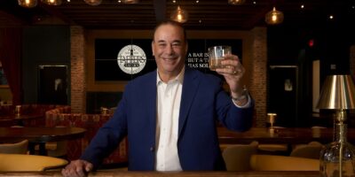 Jon Taffer dévoile le premier emplacement de la première taverne Taffer de la région de Boston